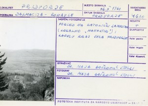 Folklorna građa iz Konavala 2, 1961.: Pogled na katolički samostan (lokalno “manastir”) i kapelu kraj sela Pridvorje