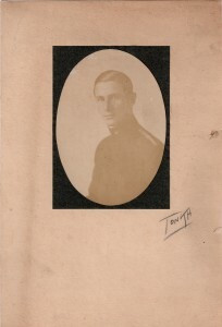 Portret muškarca u uniformi