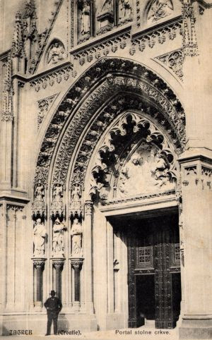 Zagreb - Portal stolne crkve