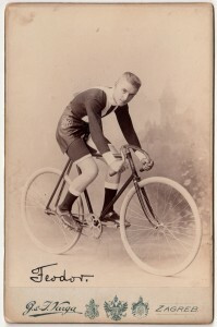 Feodor Nikolić na biciklu
